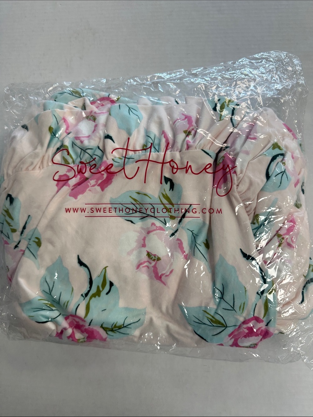 SweetHoney OG Floral Ruffle Dreamer Blanket Blue Pink Floral HTF BRAND NEW
